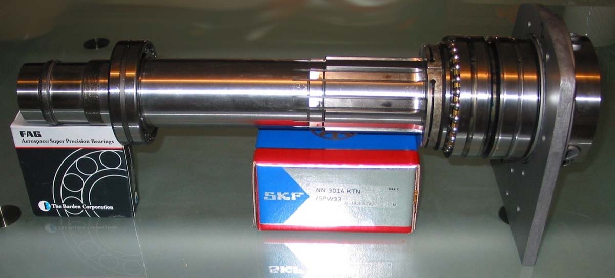 Schaublin 135 Верстат токарно-гвинторізний. Шпіндель